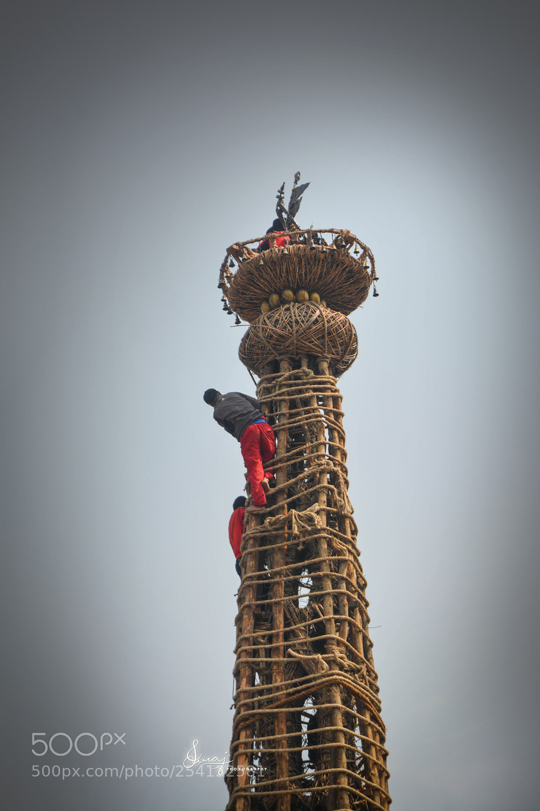 Nikon D5200 sample photo. Man at top photography