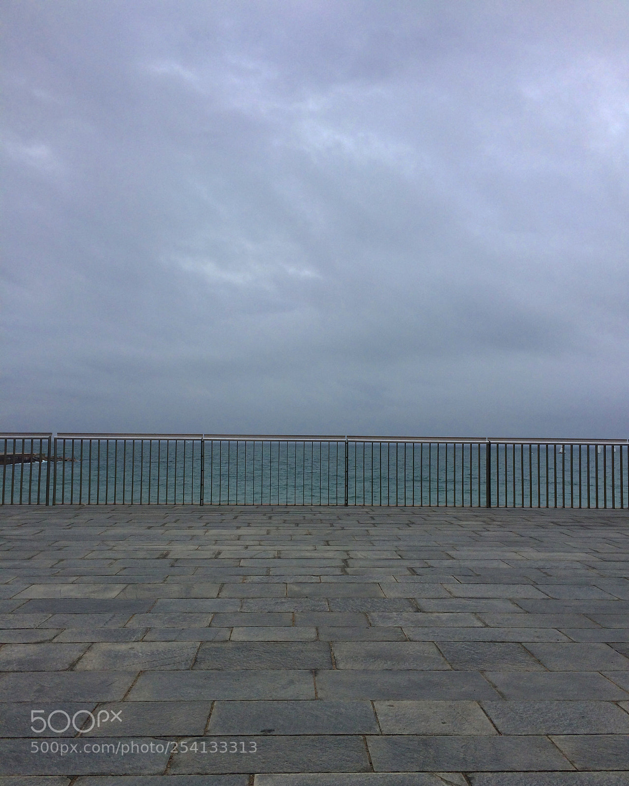 Apple iPhone 5s sample photo. Raining photography