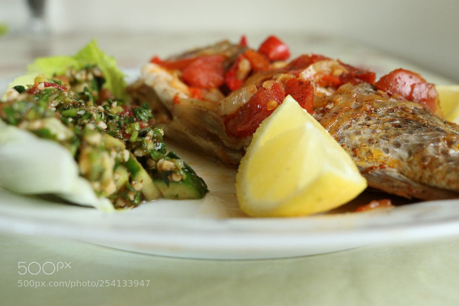 Canon EOS 750D (EOS Rebel T6i / EOS Kiss X8i) sample photo. Fish + lemon + tabule photography