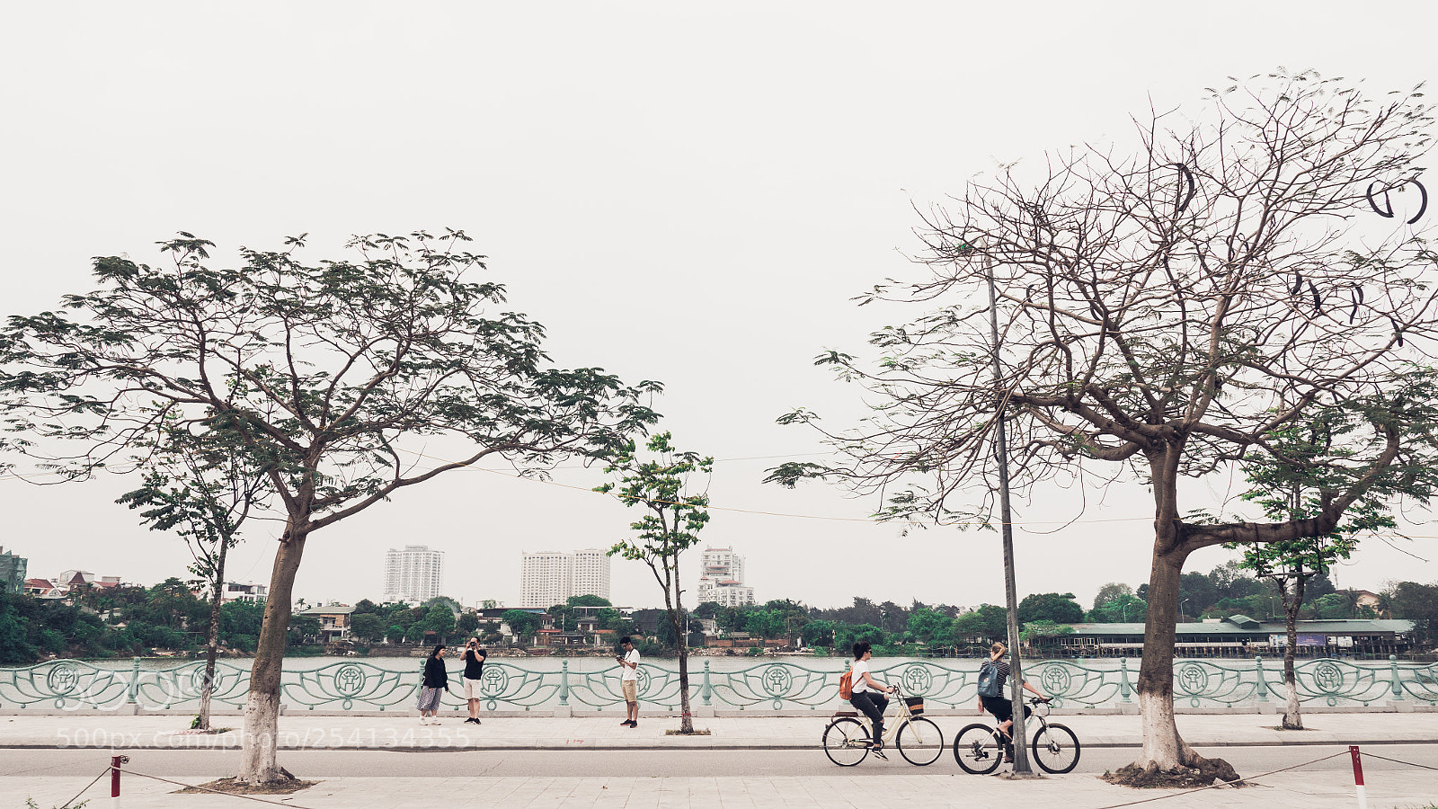 Panasonic Lumix DC-GH5 sample photo. West lake photography