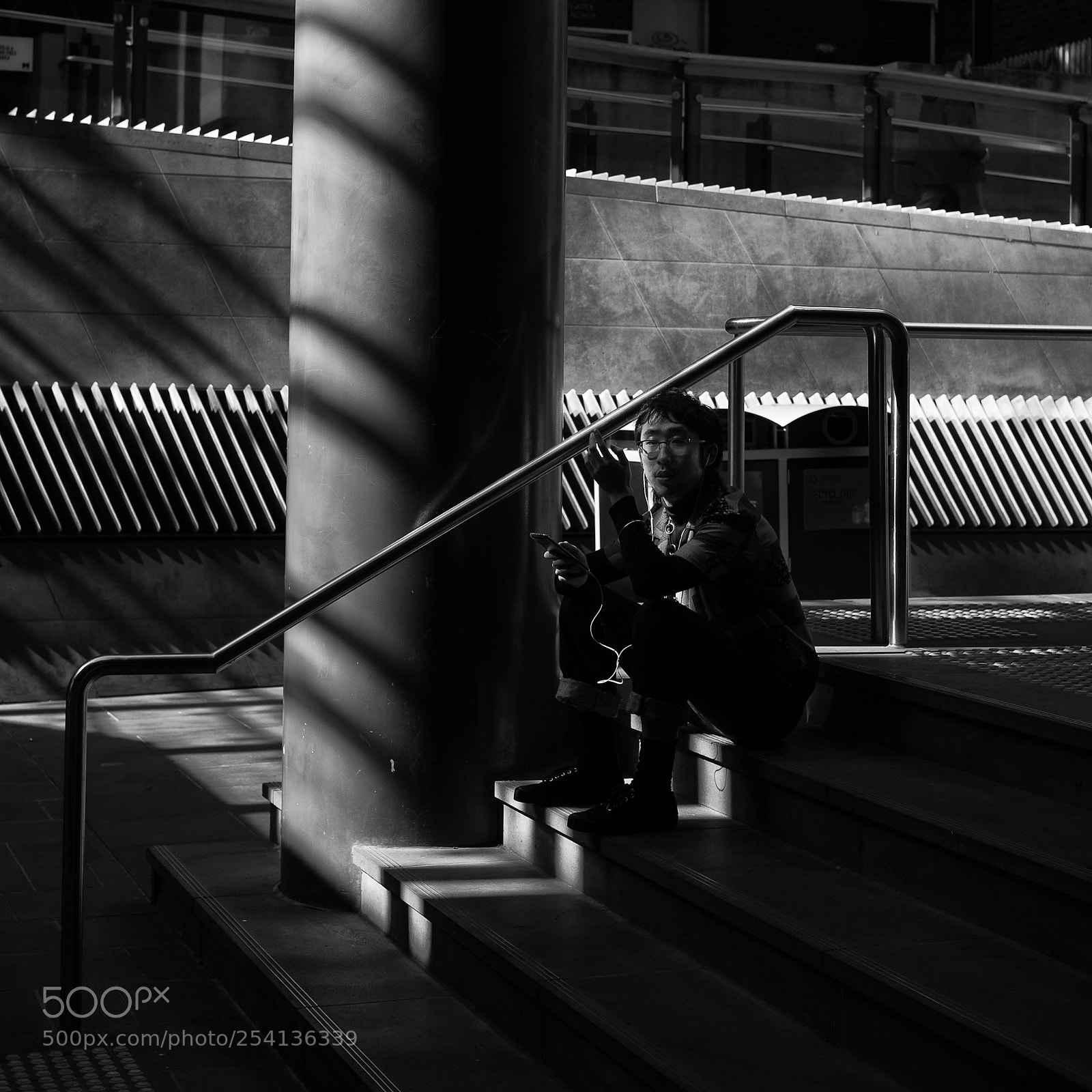Fujifilm X-Pro2 sample photo. In the shadows photography