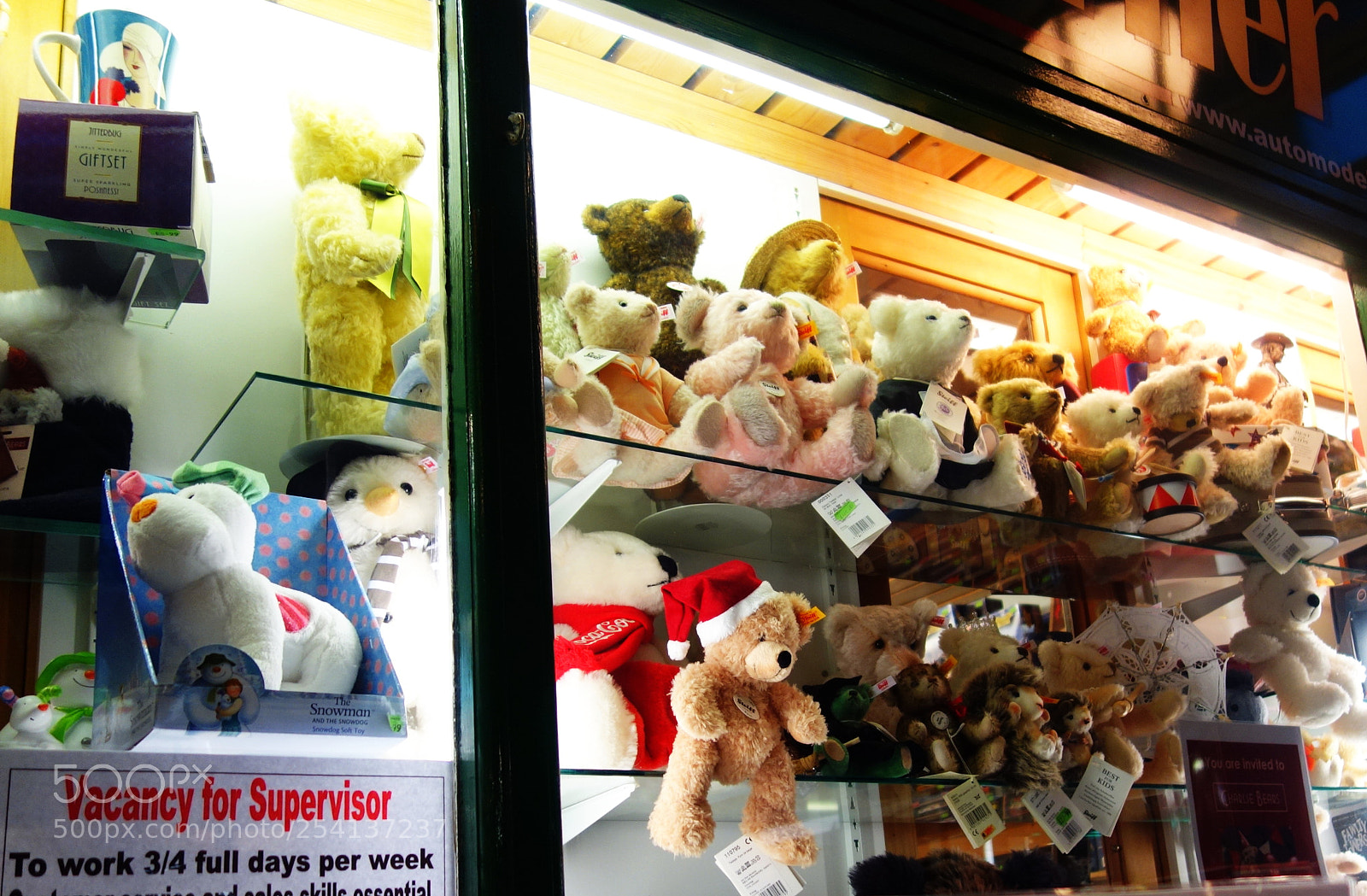 Sony Cyber-shot DSC-RX100 sample photo. Covered market, oxford, uk photography
