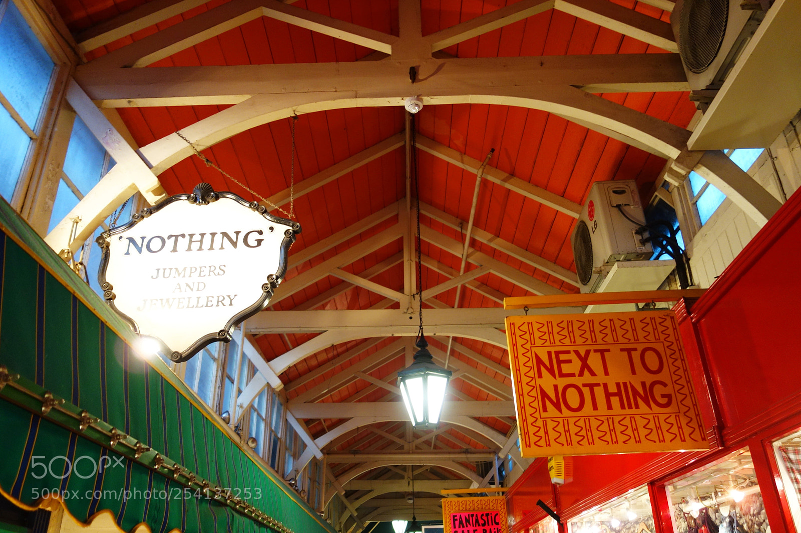 Sony Cyber-shot DSC-RX100 sample photo. Covered market, oxford, uk photography