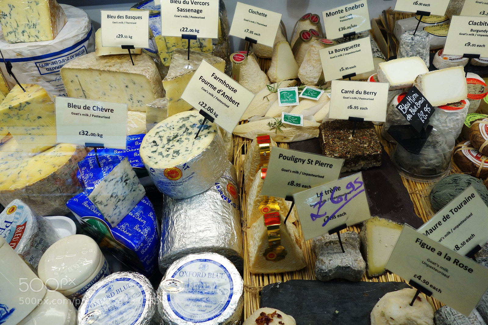Sony Cyber-shot DSC-RX100 sample photo. Covered market, oxford, uk photography