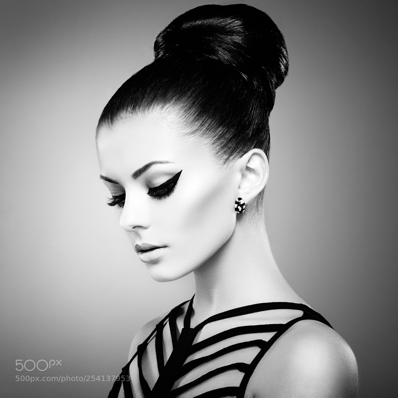 Canon EOS 5D Mark II sample photo. Portrait of beautiful sensual photography