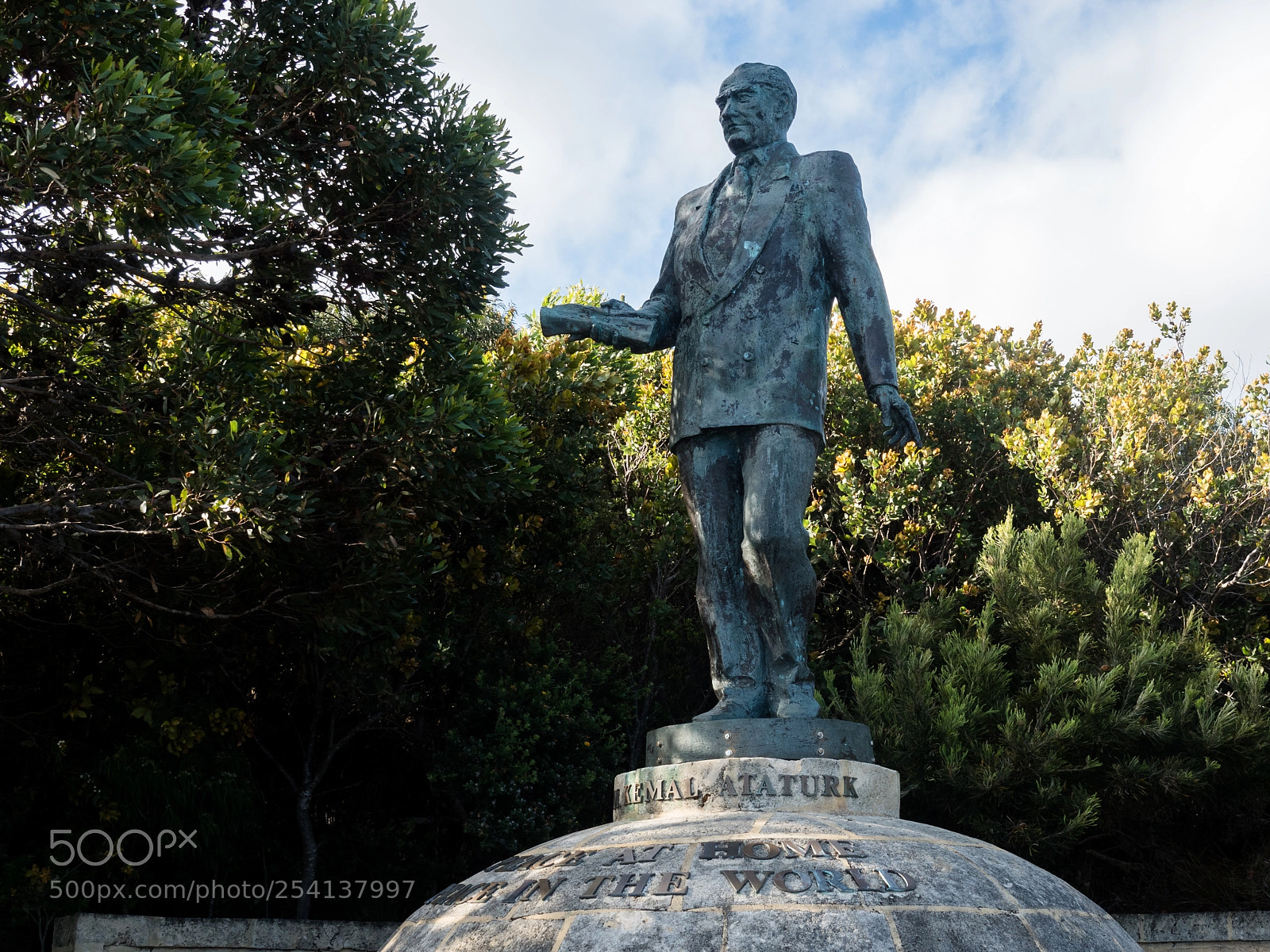 Olympus OM-D E-M5 II sample photo. Mustafa kemal ataturk day photography
