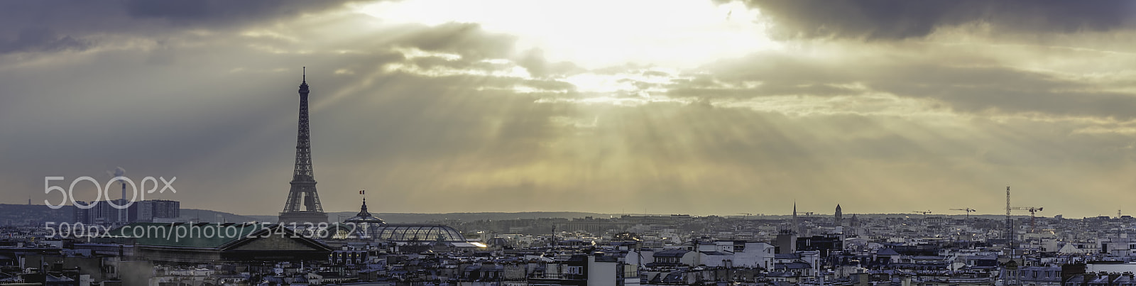 Sony a6000 sample photo. Cloudburst paris photography