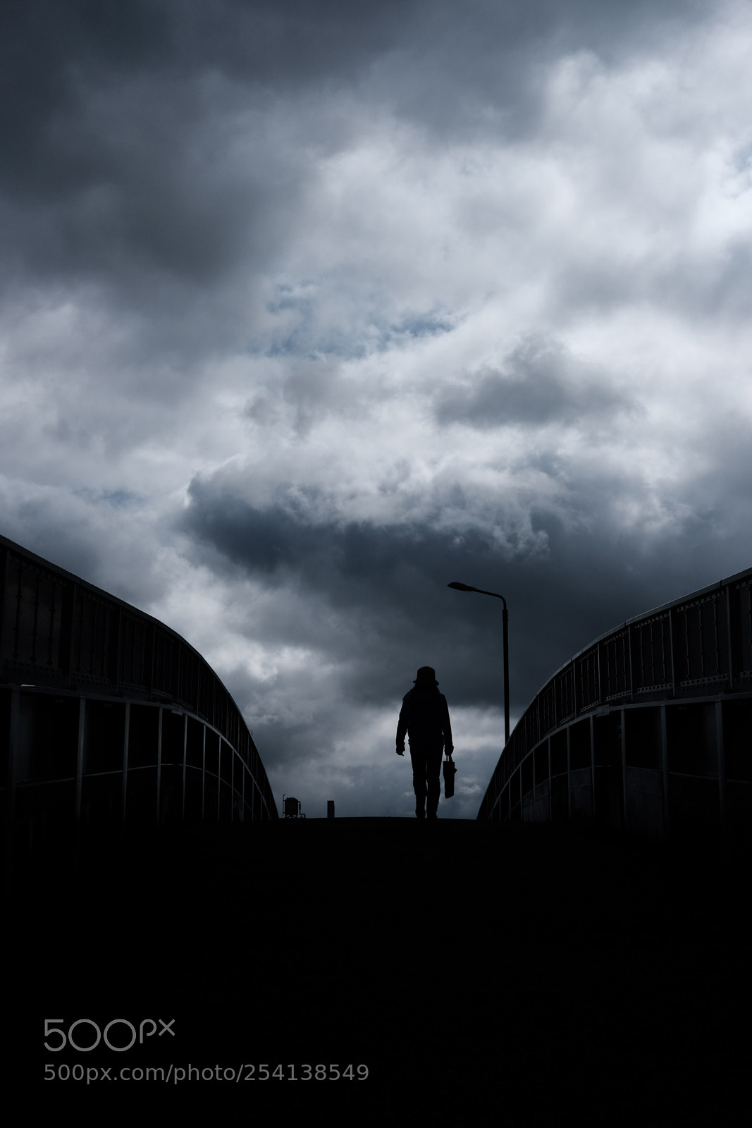 Fujifilm X-Pro2 sample photo. Don’t look back. photography