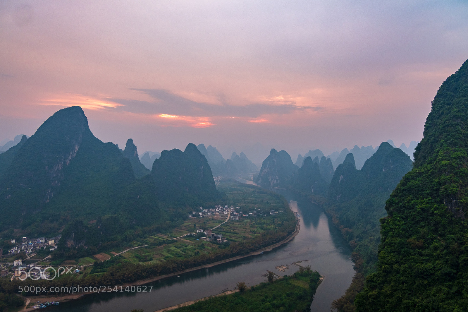 Fujifilm X-T20 sample photo. Sunrise - li river photography