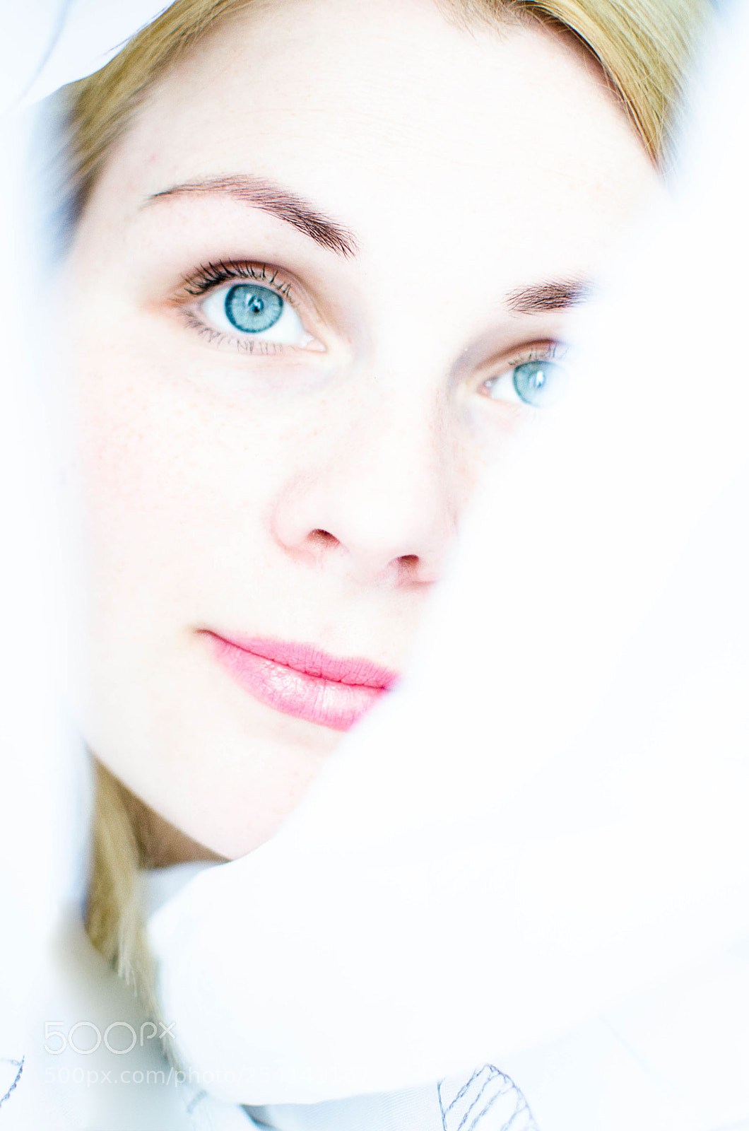 Nikon D5100 sample photo. Selfie photography