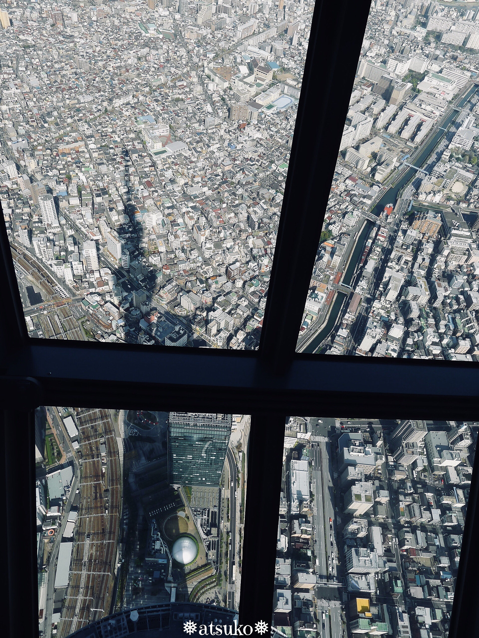 Panasonic Lumix DMC-LX5 sample photo. Tokyo skytree photography