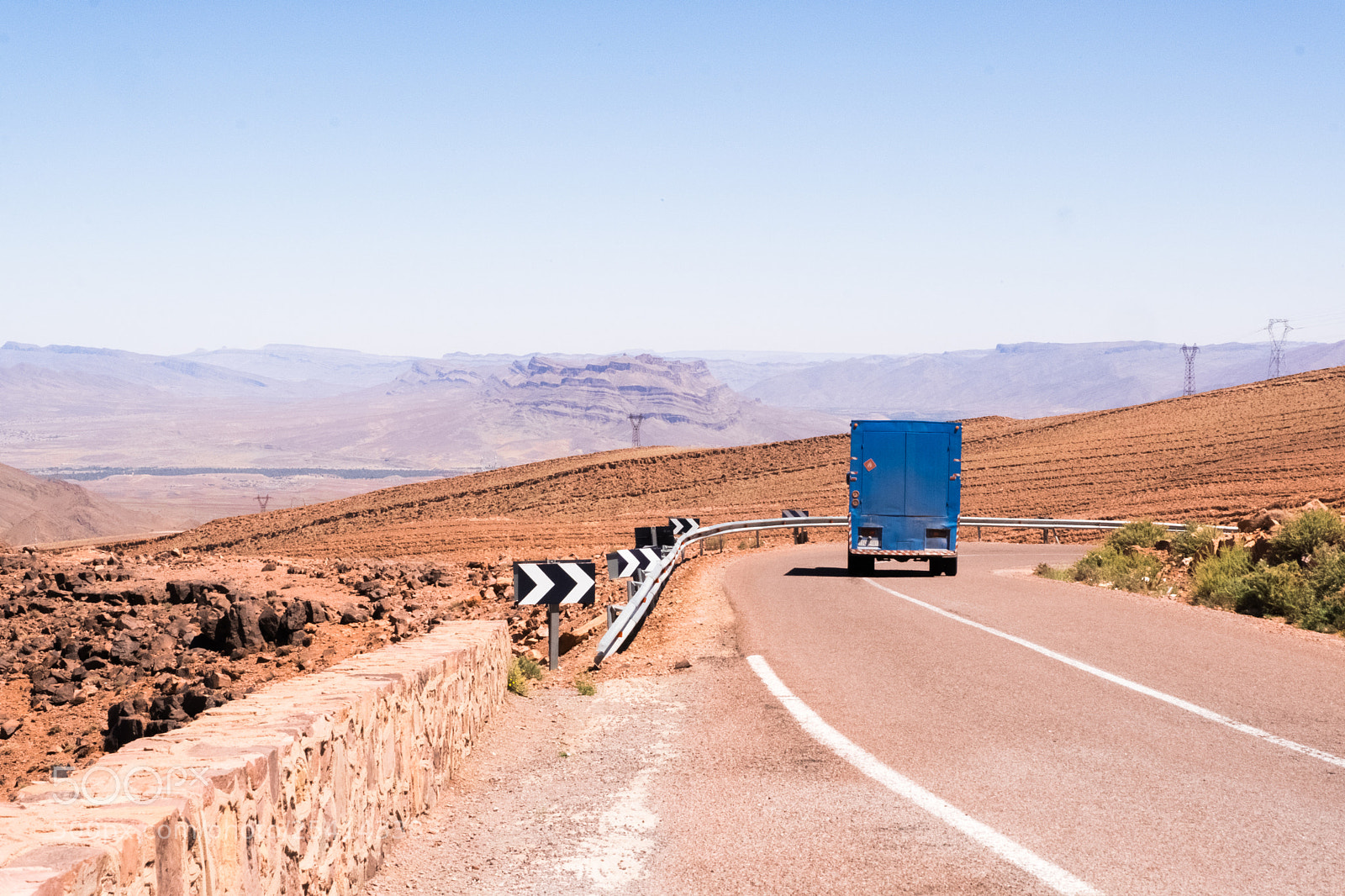Fujifilm X-T20 sample photo. On the desert road photography