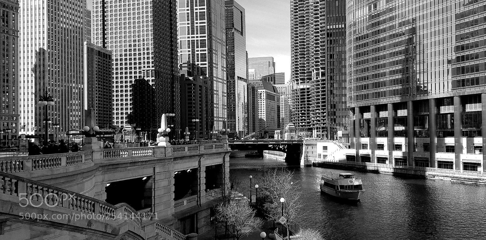 Samsung Galaxy S7 sample photo. Chicago river photography