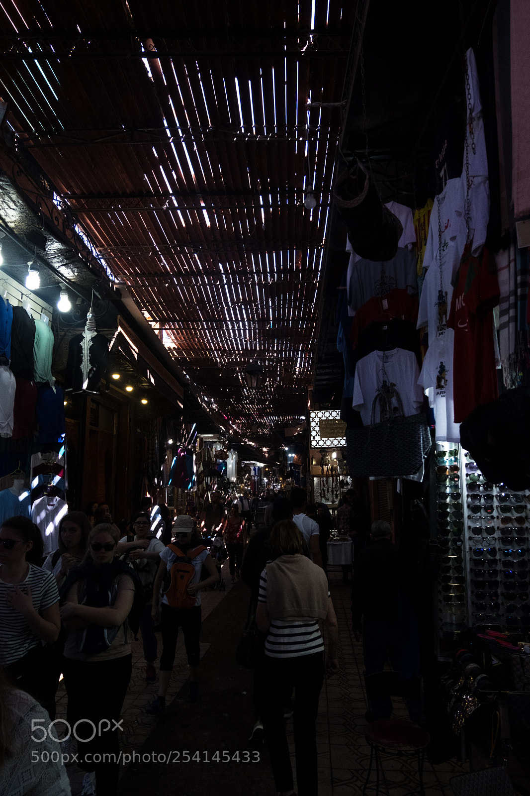 Fujifilm X-T20 sample photo. Marrakech - souk photography