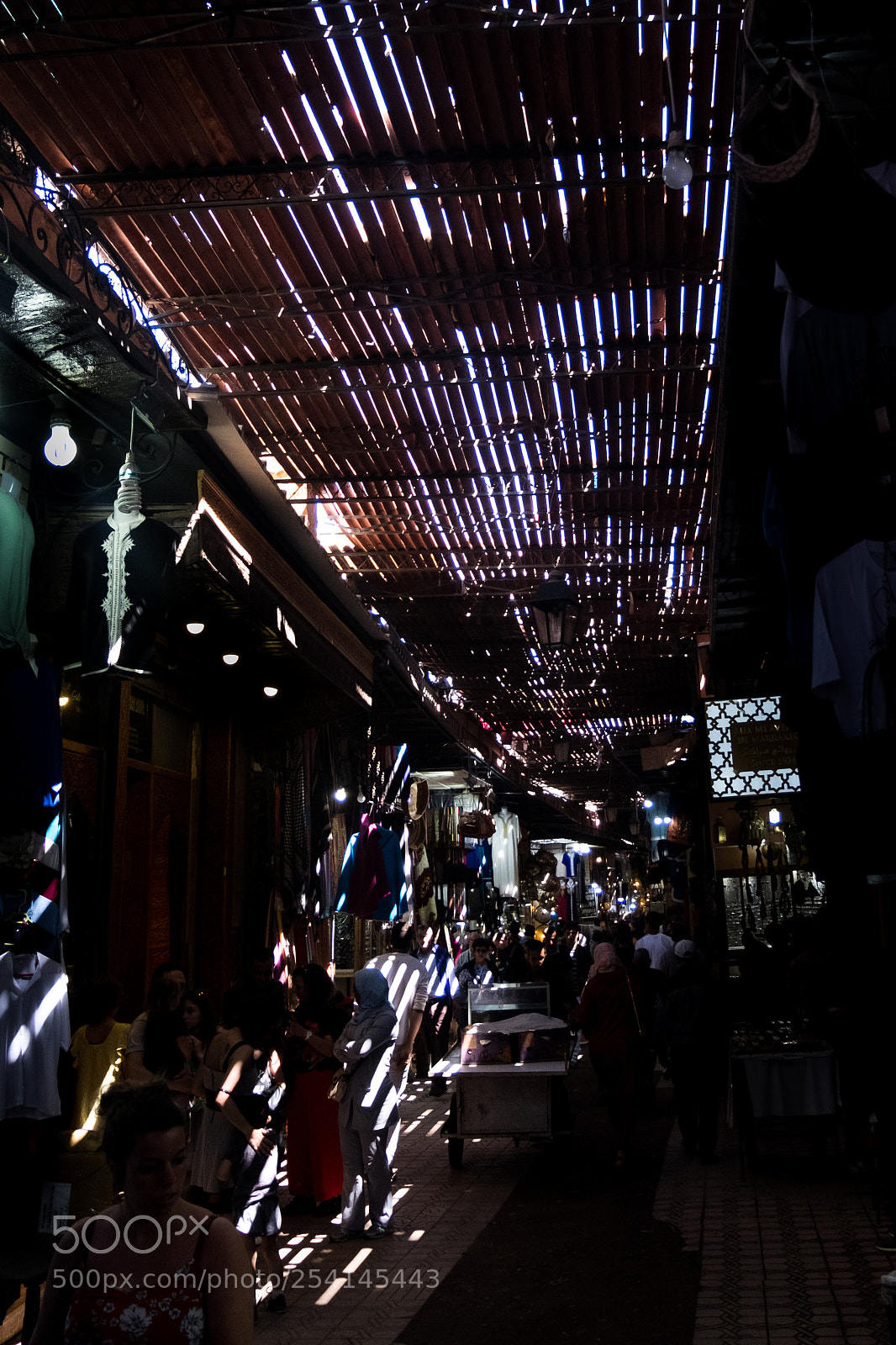 Fujifilm X-T20 sample photo. Marrakech - souk photography