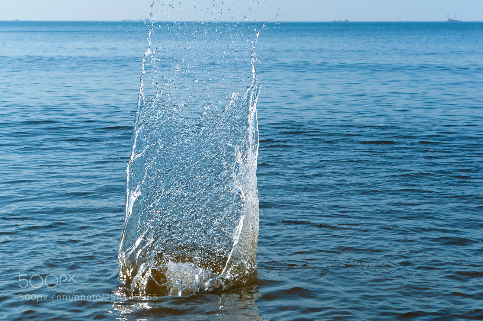 Sony Alpha NEX-3N sample photo. Splash water, stone throw photography