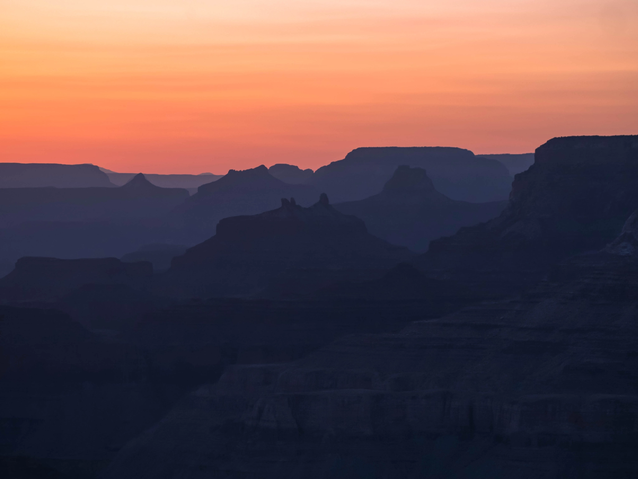 Panasonic Lumix DMC-GX85 (Lumix DMC-GX80 / Lumix DMC-GX7 Mark II) sample photo. Dusky grand canyon photography