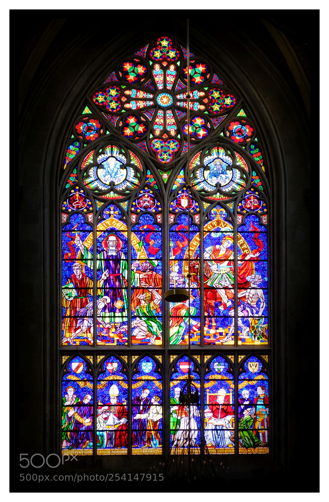 Fujifilm X-T20 sample photo. Stained glass window photography