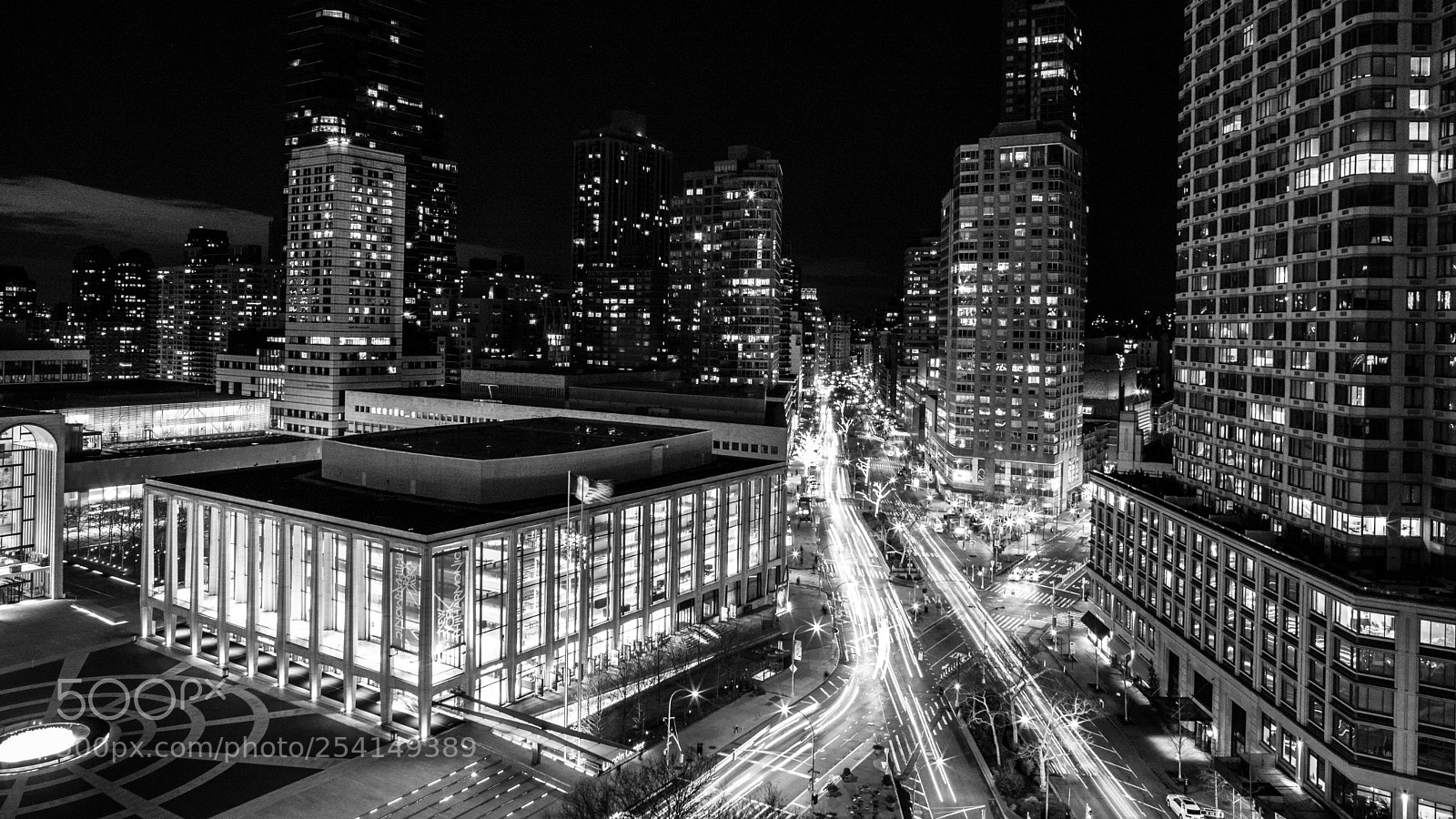 Canon EOS-1Ds Mark III sample photo. Columbus and broadway photography