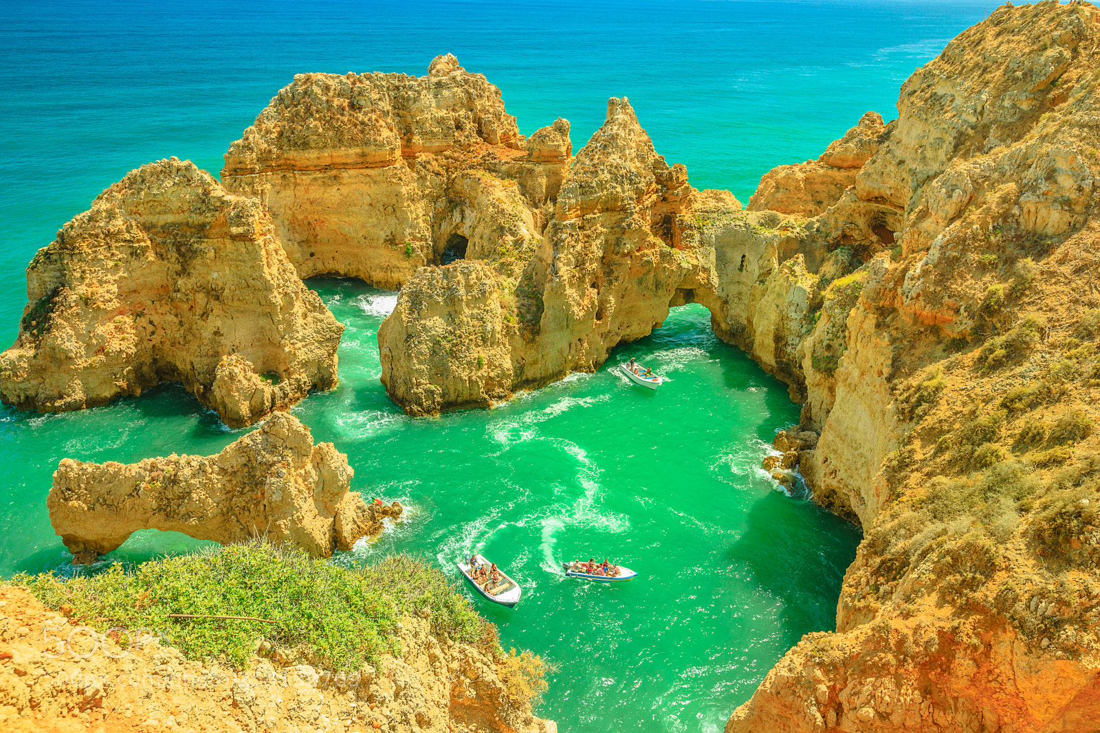 Canon EOS 5D Mark IV sample photo. Ponta da piedade aerial photography