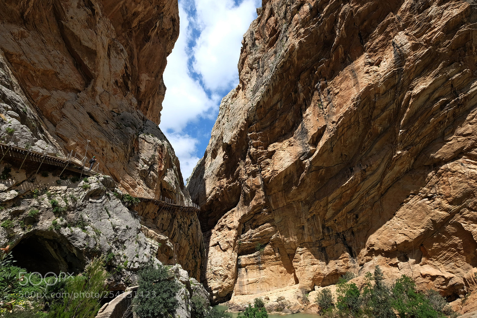 Fujifilm X-T1 sample photo. El caminito del rey photography