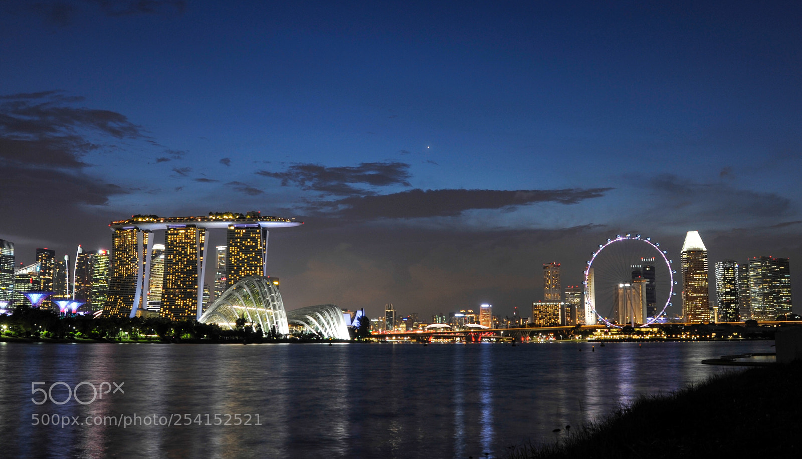 Nikon D700 sample photo. Marina bay at dusk photography