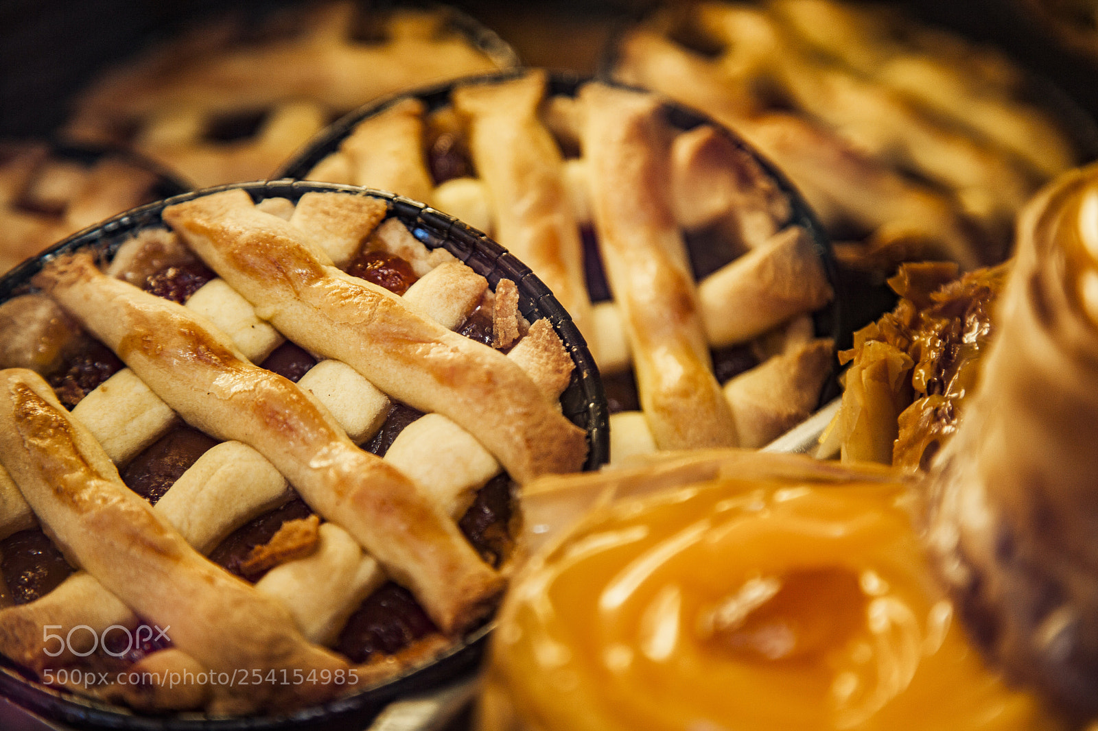 Canon EOS 5D Mark II sample photo. Pies photography