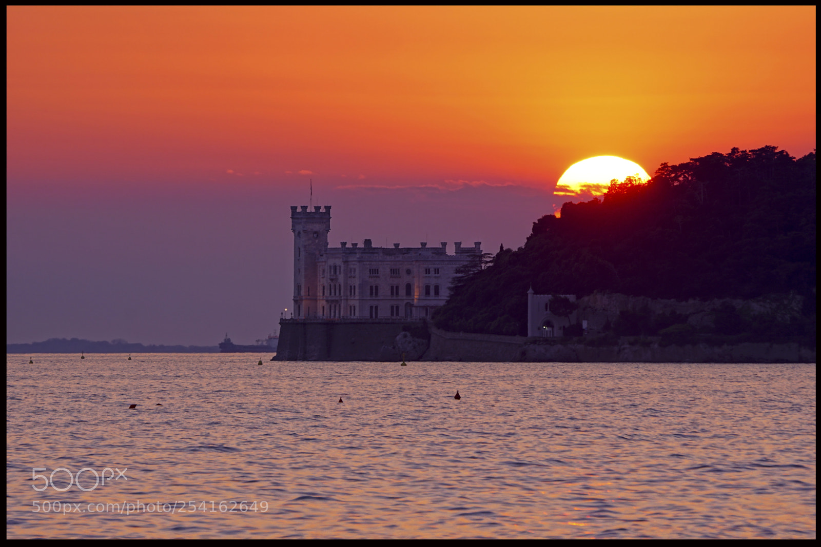 Sony ILCA-77M2 sample photo. Sunshine in triest photography
