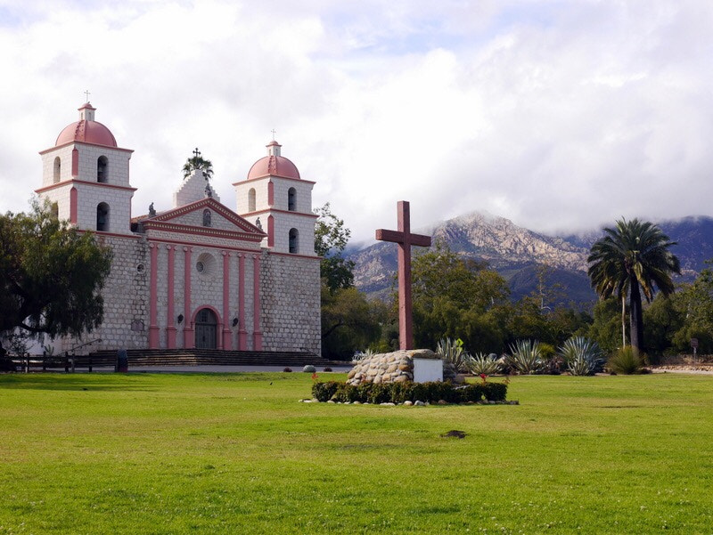 Panasonic Lumix DMC-GF6 sample photo. Santa barbara mission (usa) photography