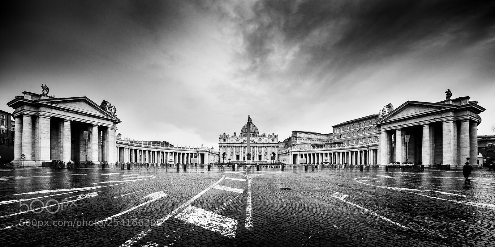 Canon EOS 5D Mark IV sample photo. Piazza san pietro photography