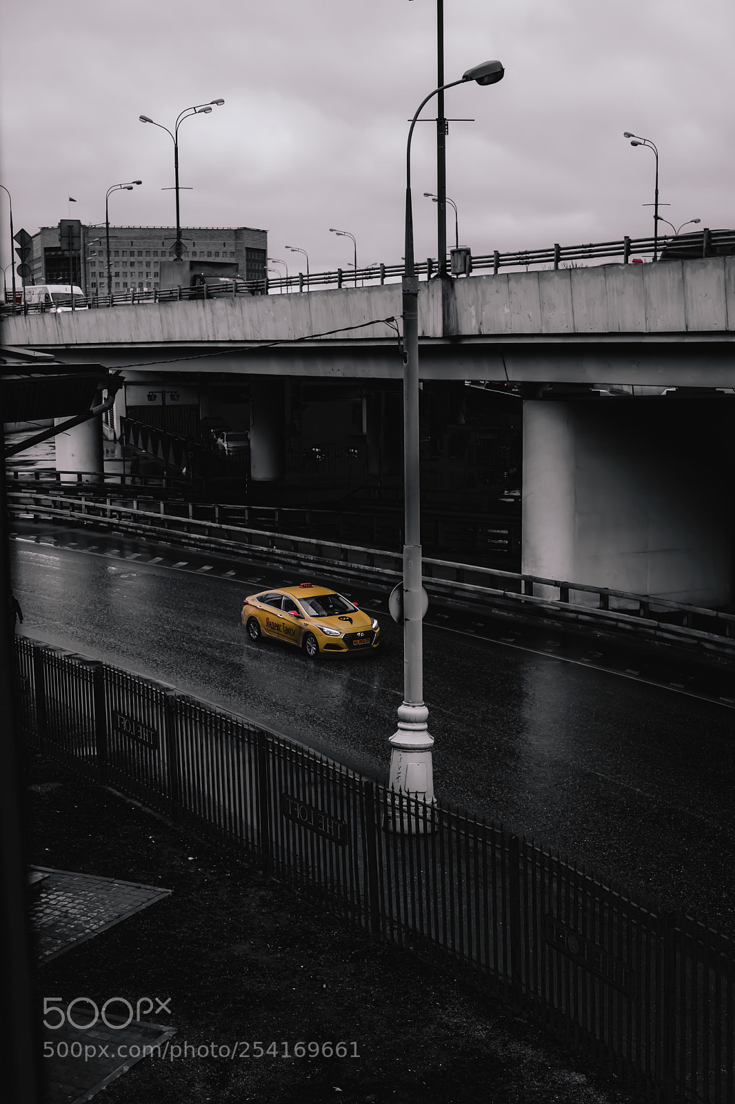 Sony a6500 sample photo. Yellow taxi photography