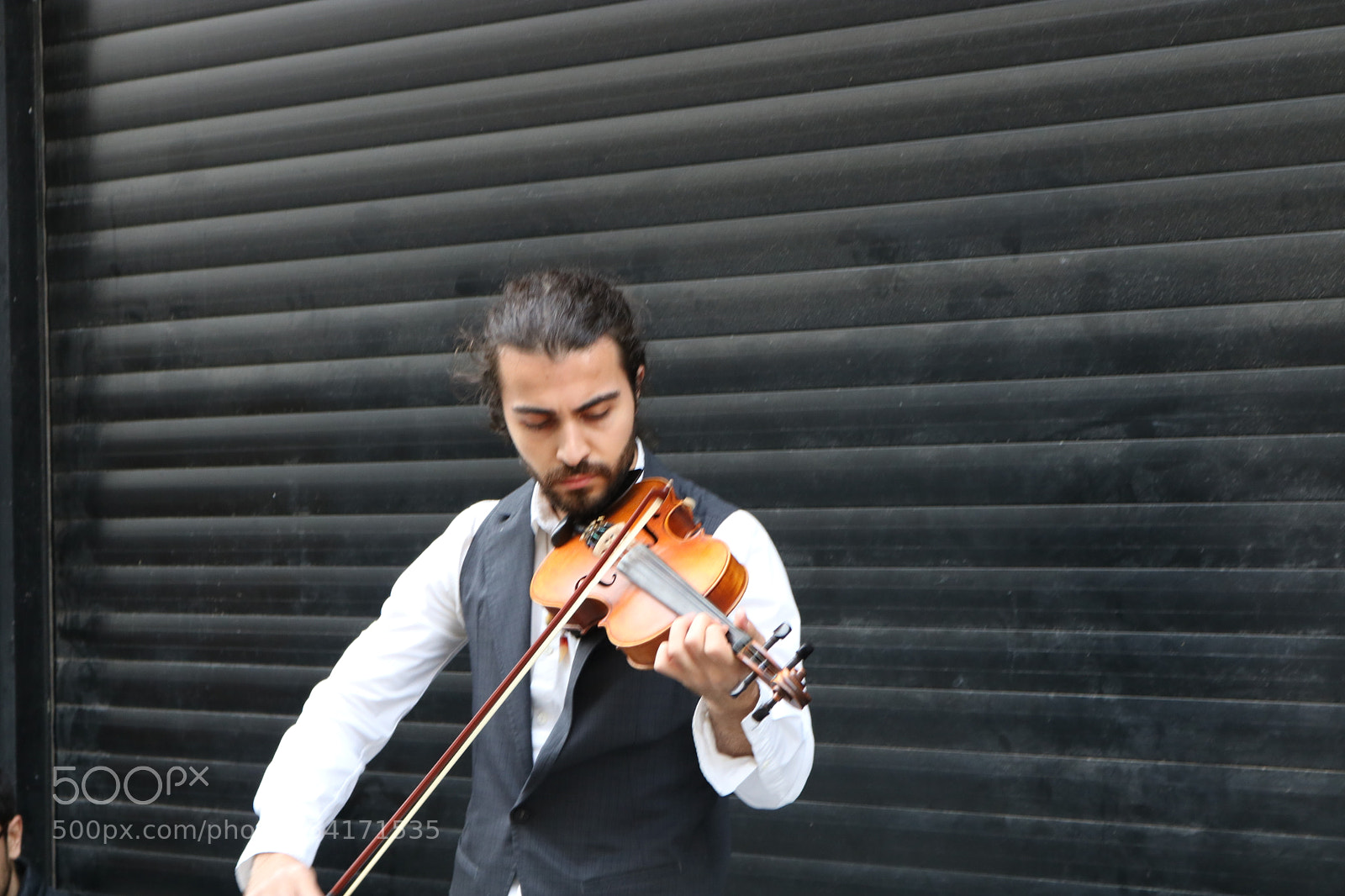 Canon EOS 750D (EOS Rebel T6i / EOS Kiss X8i) sample photo. Instrumental photography