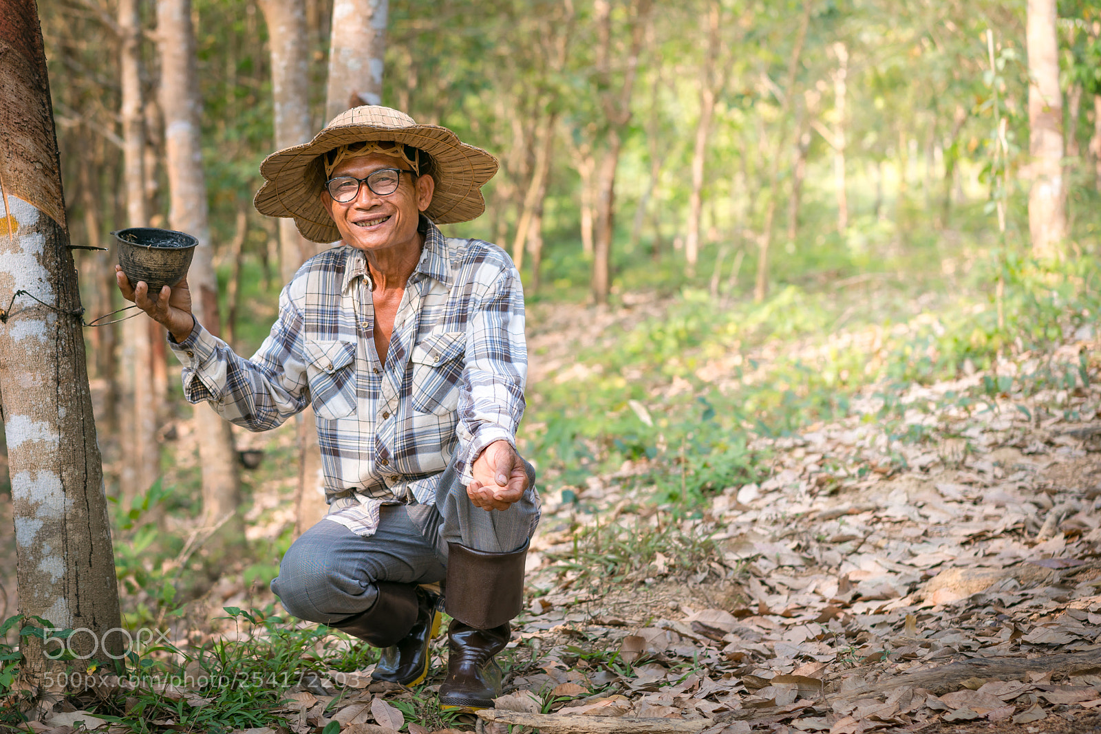 Sony a7R III sample photo. Asian farmer with cups photography
