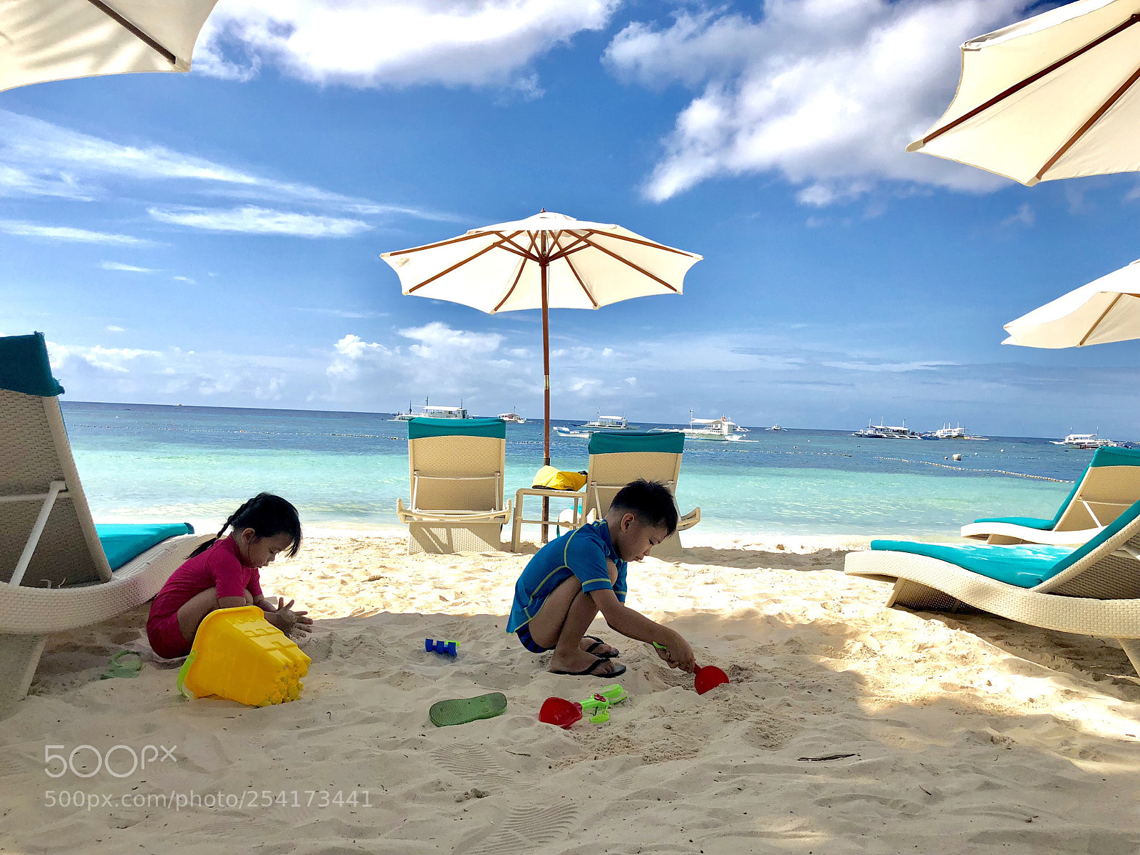 Apple iPhone 8 Plus sample photo. Beach photography