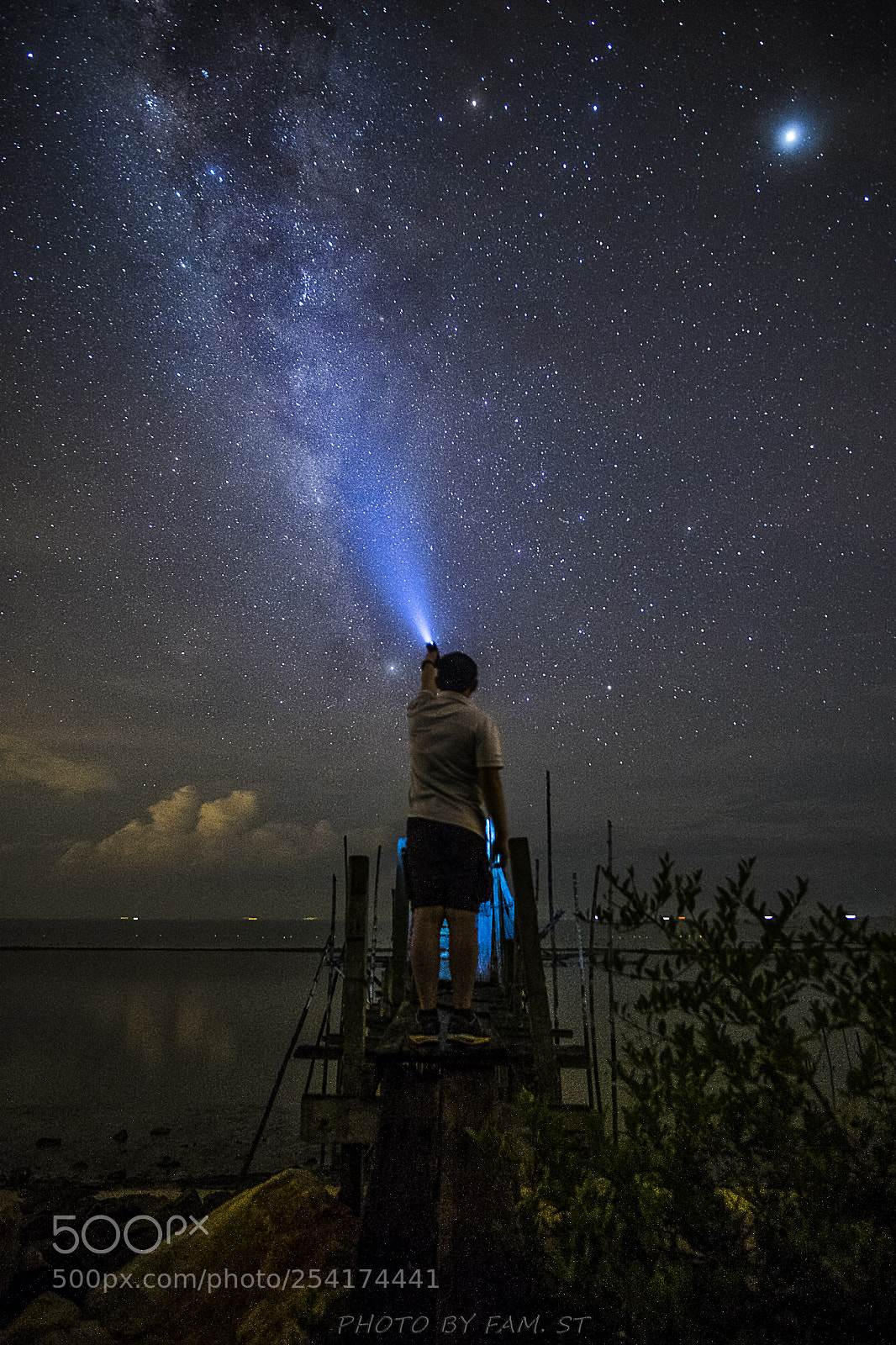 Fujifilm X-T10 sample photo. Lighten the sky photography