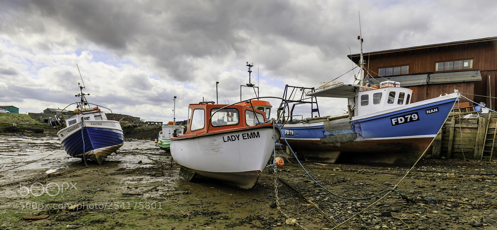 Canon EOS 5D Mark IV sample photo. North yorkshire coast, england. photography