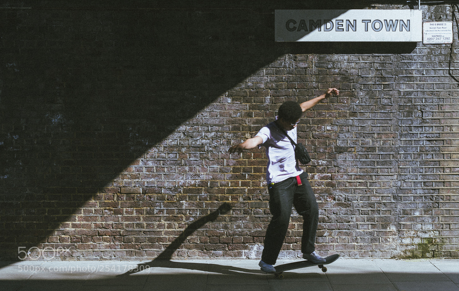 Canon EOS 7D Mark II sample photo. Skating in camden photography