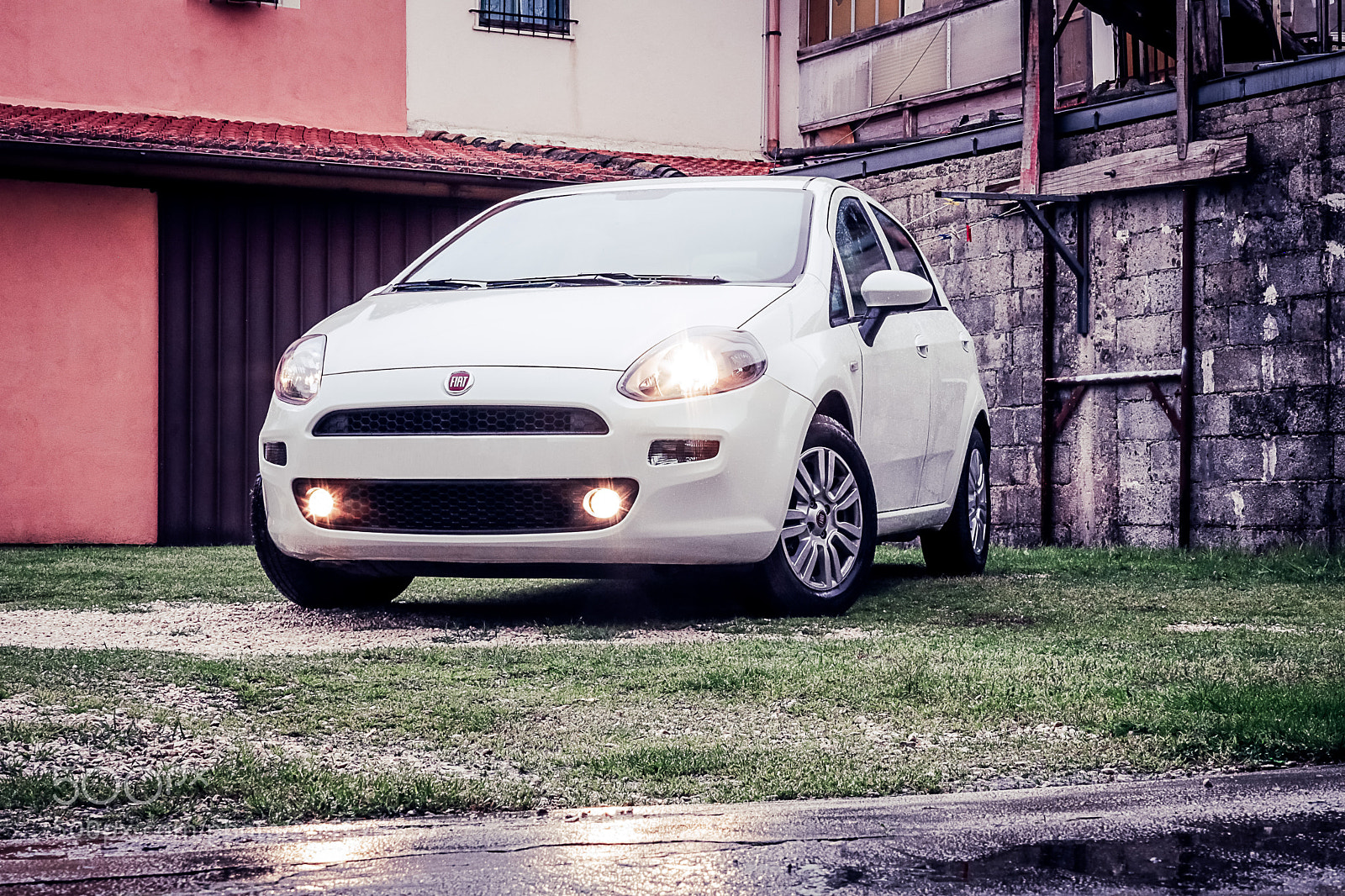 Canon EOS 80D sample photo. Car photography