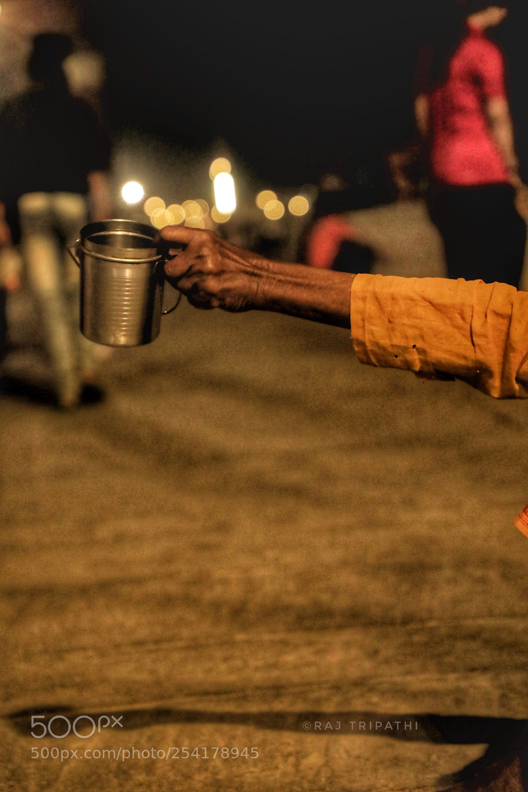 Canon EOS 5D Mark IV sample photo. Man struggle photography