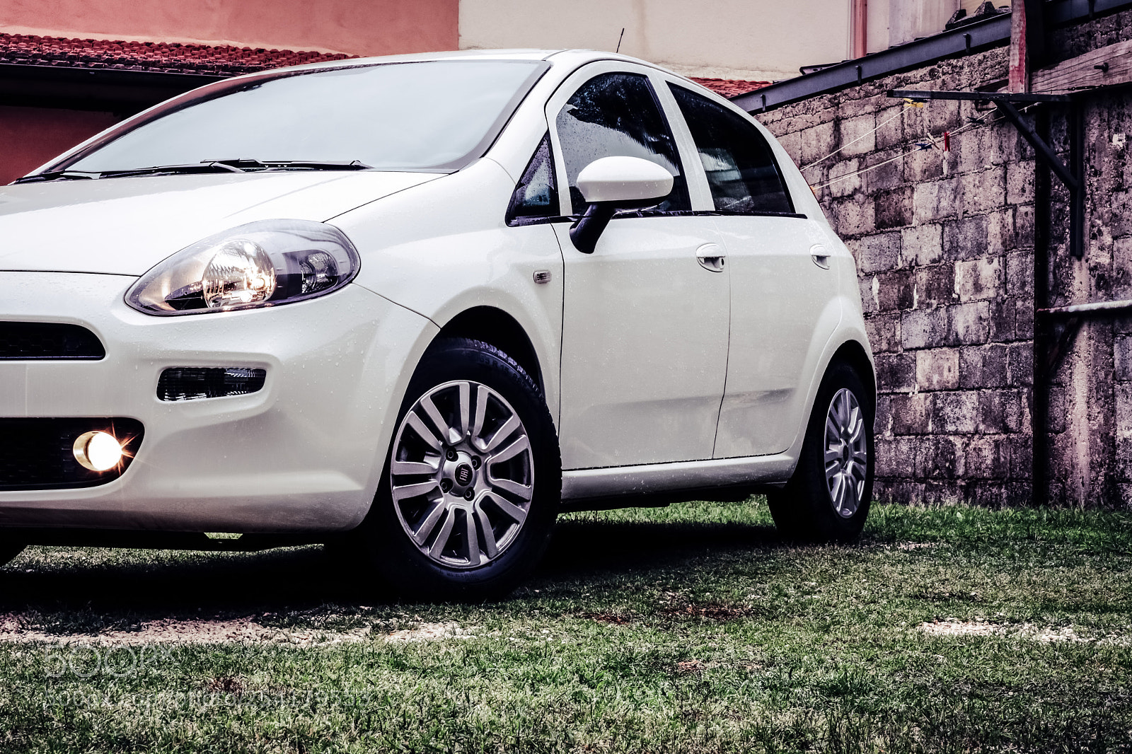 Canon EOS 80D sample photo. Car photography