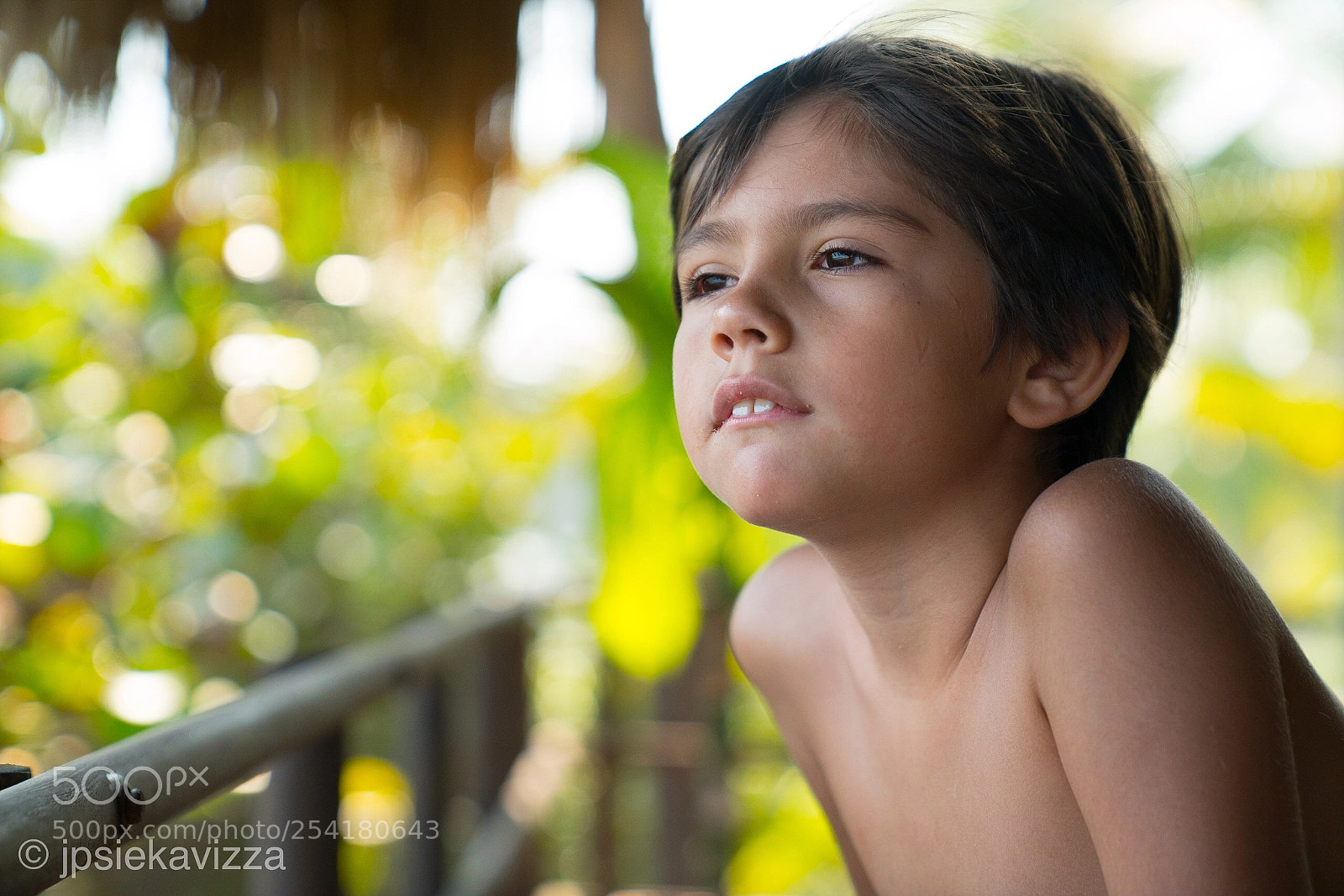 Sony a7R III sample photo. Glance at the beach photography