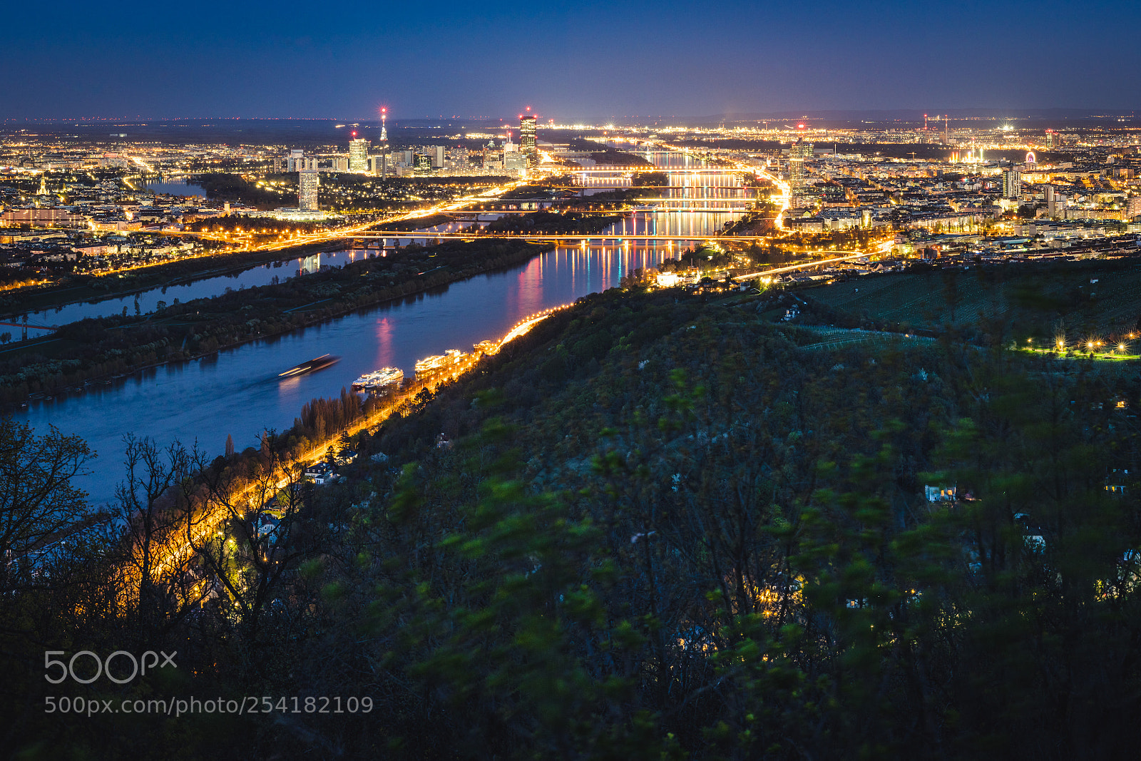 Sony a7 III sample photo. Vienna blue hour photography