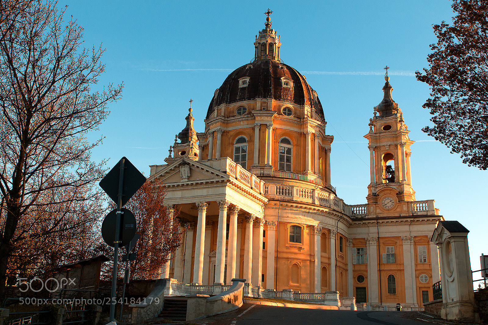 Canon EOS 700D (EOS Rebel T5i / EOS Kiss X7i) sample photo. Basilica of superga photography
