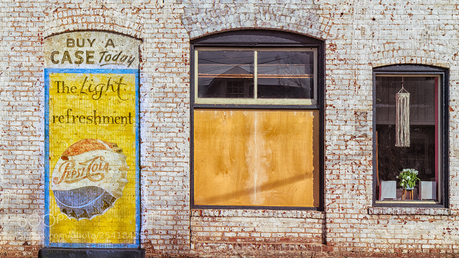 Canon EOS 7D Mark II sample photo. Old pepsi sign photography