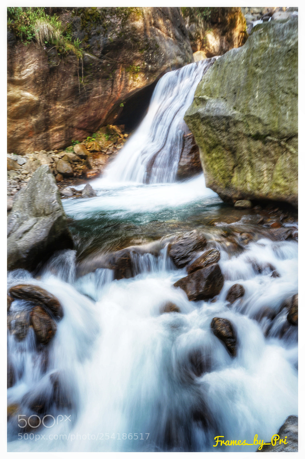 Sony Alpha a3500 sample photo. Water is the driver photography