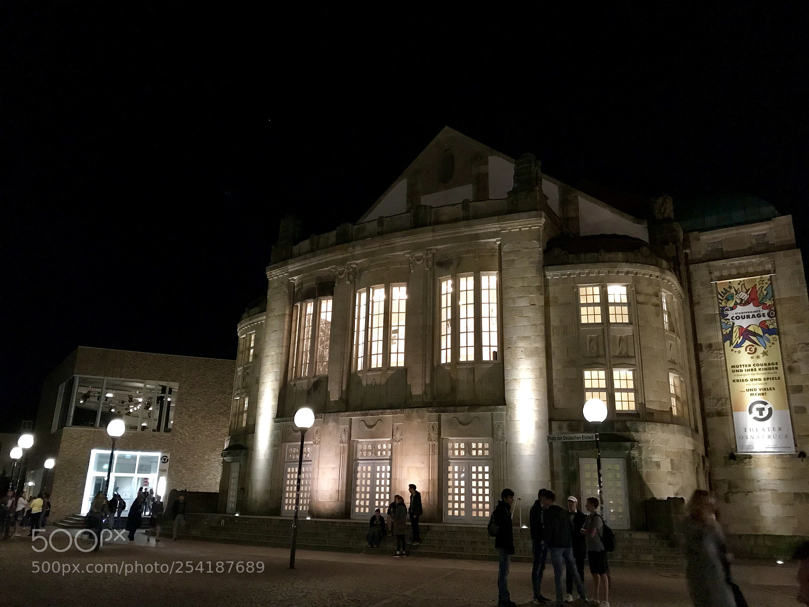 Apple iPhone 7 sample photo. Osnabruck in the night photography