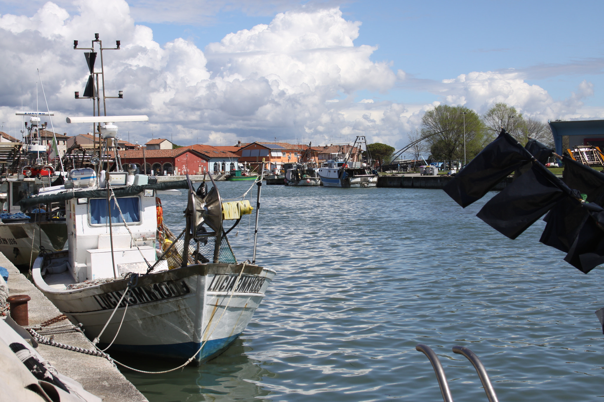 Canon EF-S 18-55mm F3.5-5.6 II sample photo. Marano lagunare photography