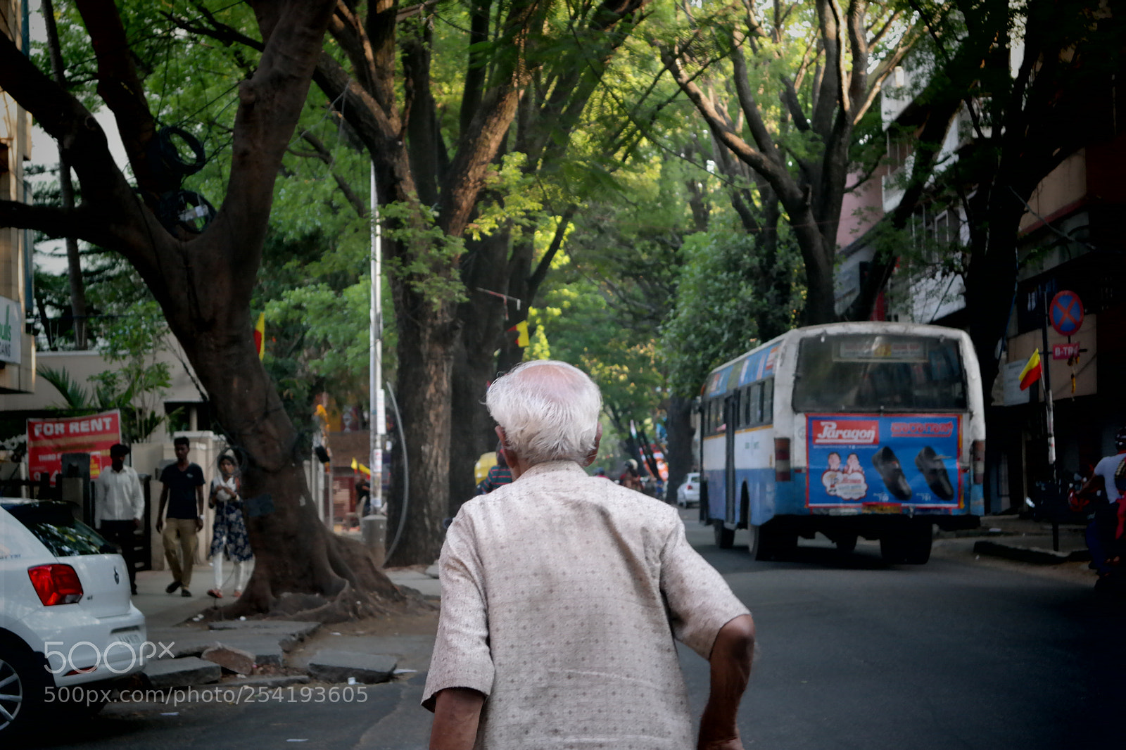 Samsung NX2000 sample photo. I am the hero photography