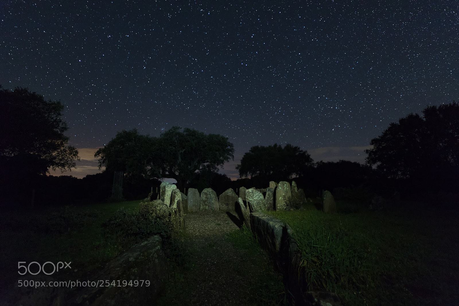 Canon EOS 6D Mark II sample photo. Dolmen of the great photography