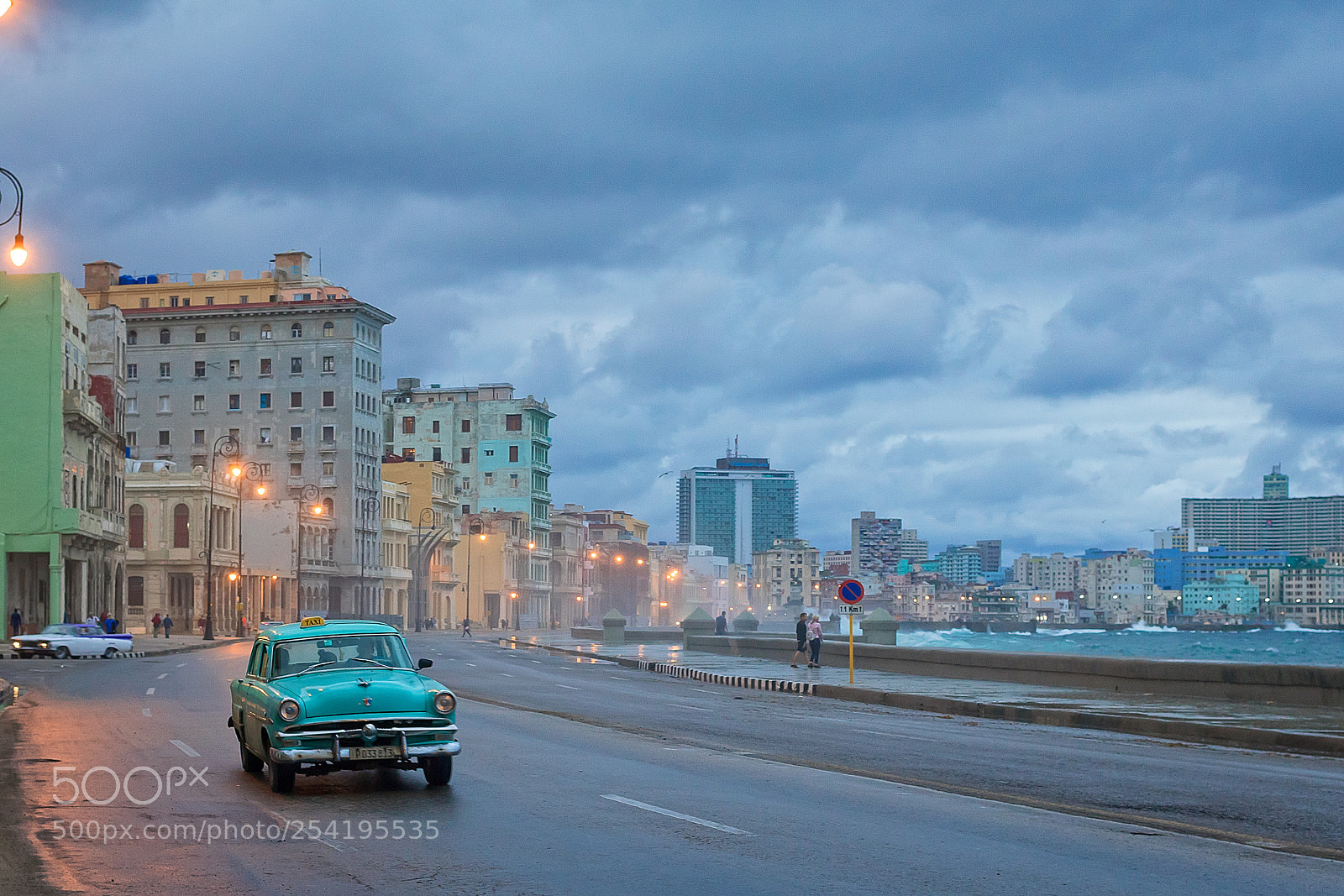 Canon EOS 760D (EOS Rebel T6s / EOS 8000D) sample photo. Havana photography